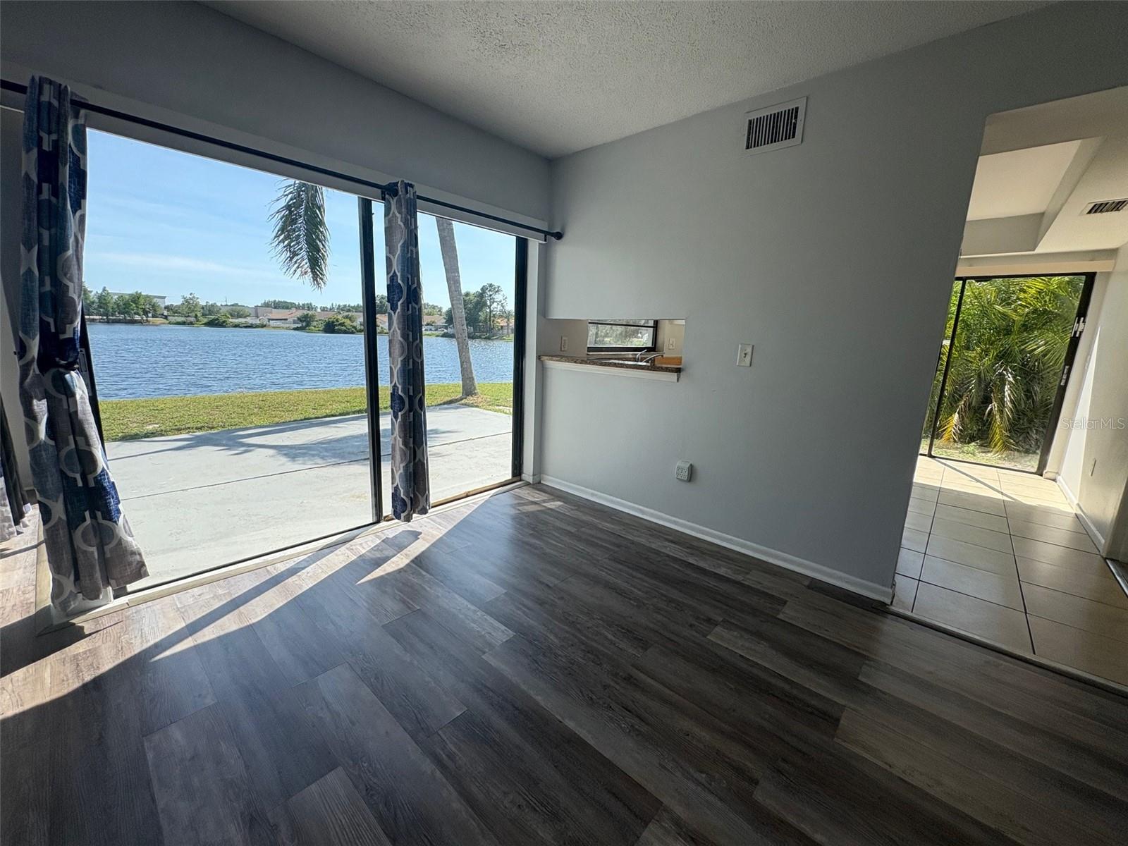 Image 3 of 19 For 5112 Bonnedale Court