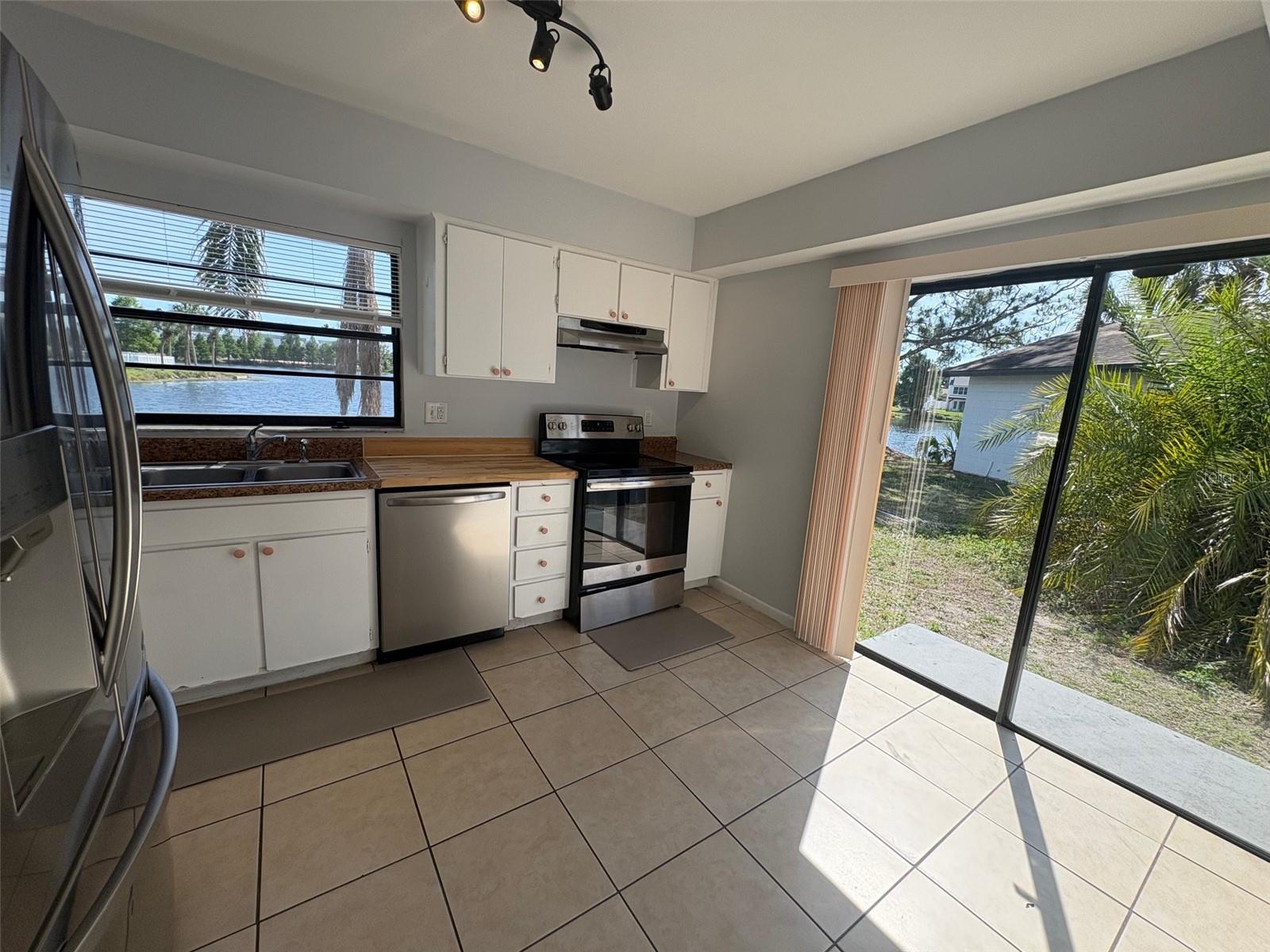 Image 6 of 19 For 5112 Bonnedale Court