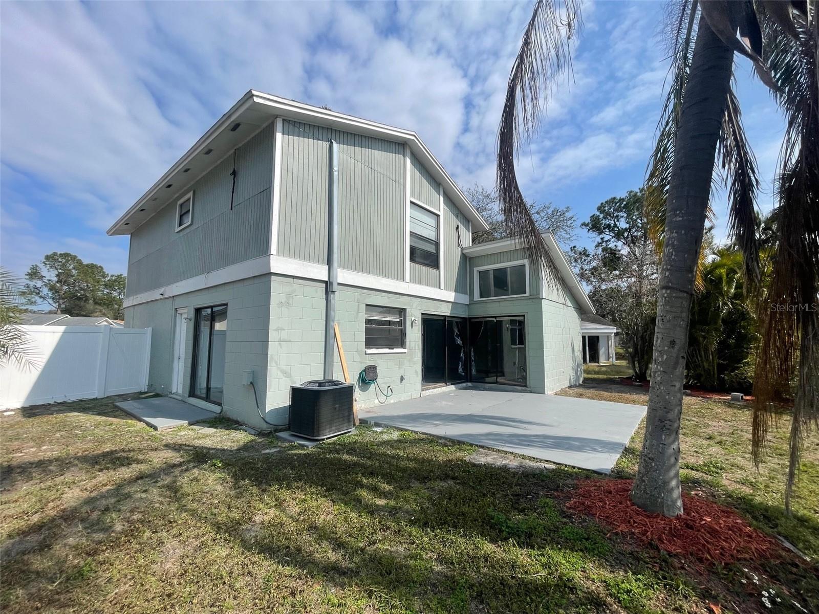 Image 8 of 19 For 5112 Bonnedale Court