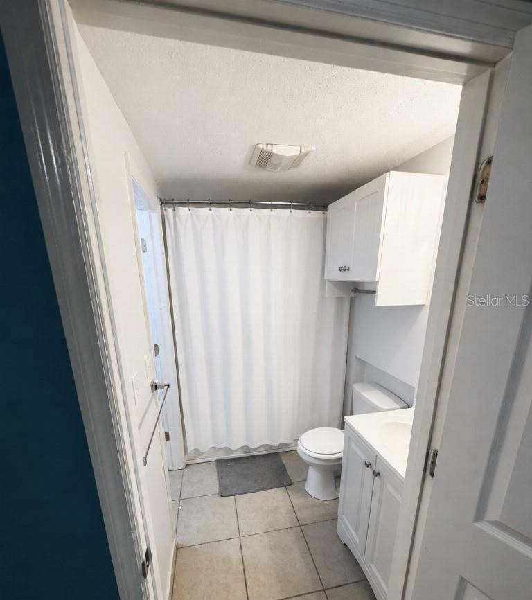Image 13 of 17 For 419 Avenue M Ne