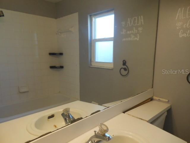 Image 15 of 24 For 4915 Westerly Drive