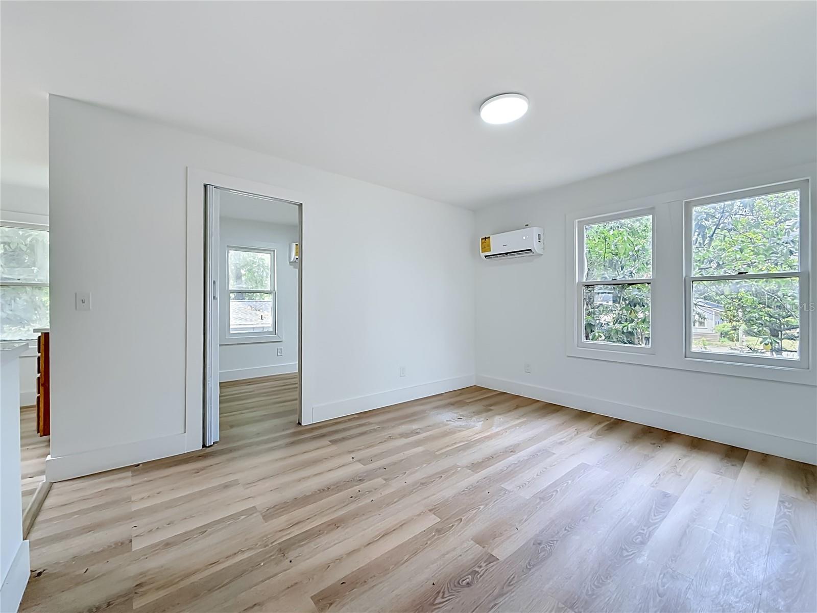 Image 41 of 55 For 6705 Elizabeth Street