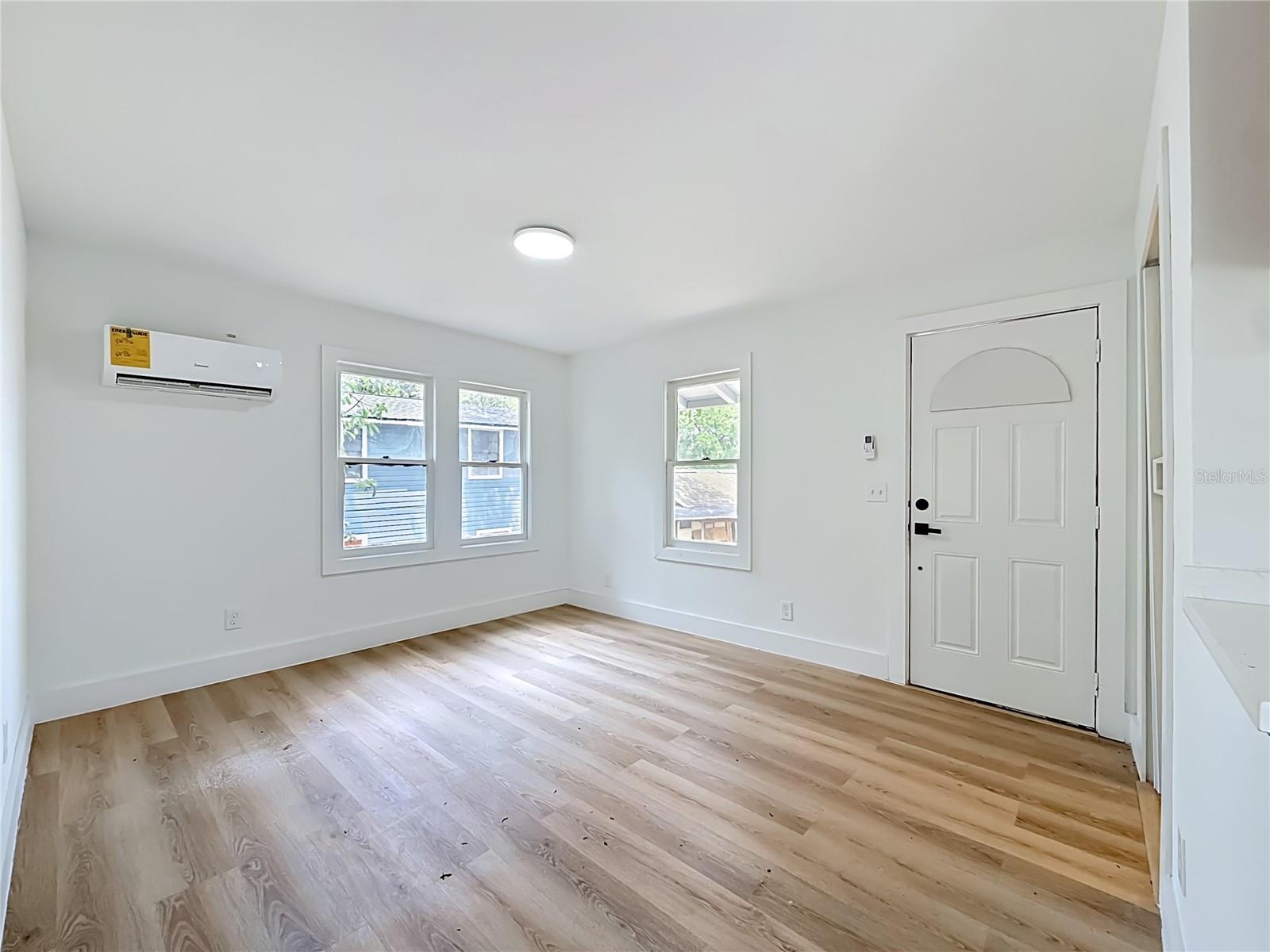 Image 44 of 55 For 6705 Elizabeth Street