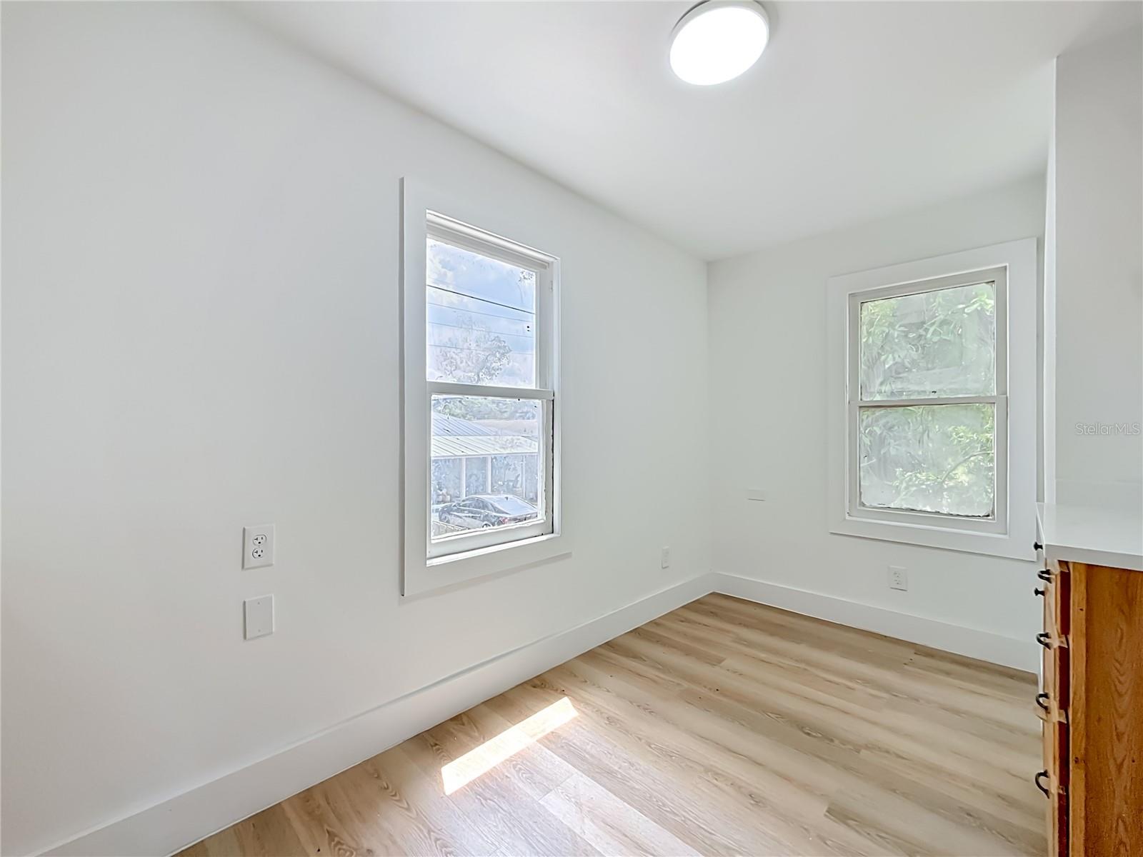 Image 46 of 55 For 6705 Elizabeth Street