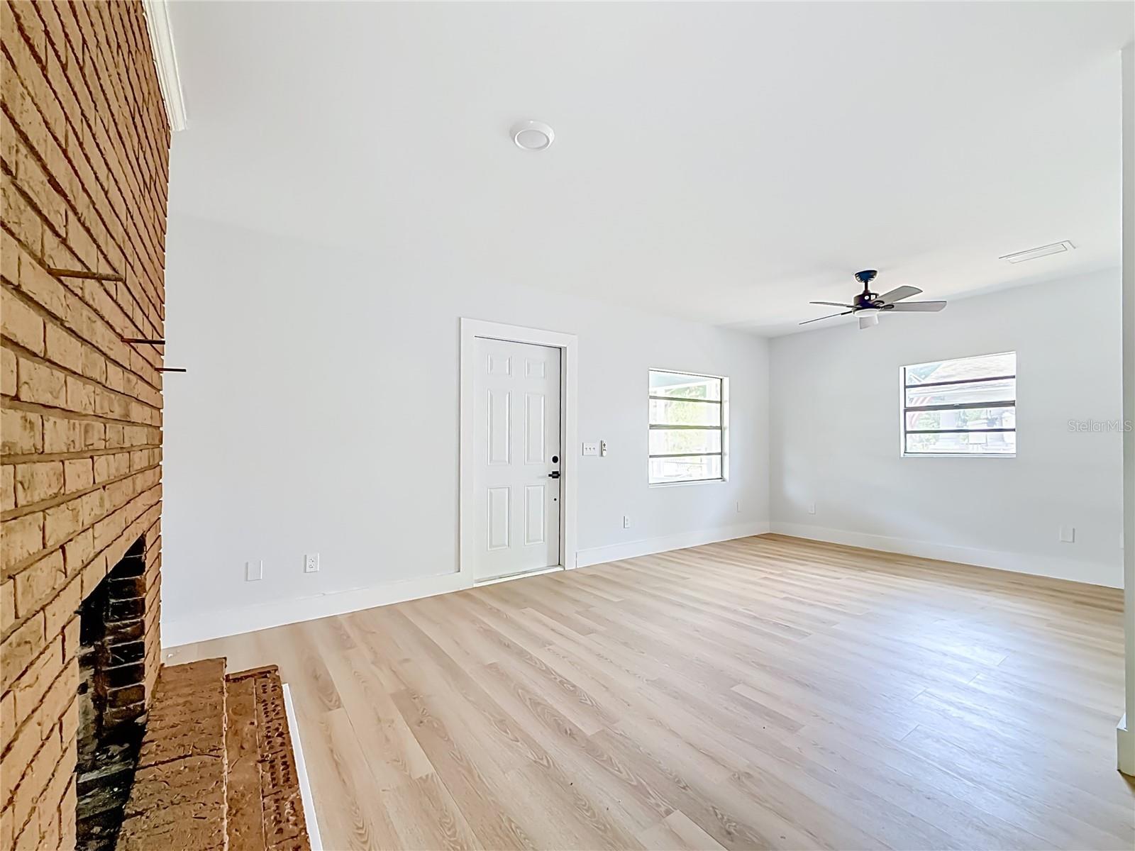 Image 6 of 55 For 6705 Elizabeth Street