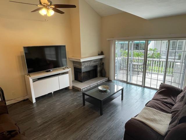 Image 8 of 30 For 5112 Bayshore Boulevard
