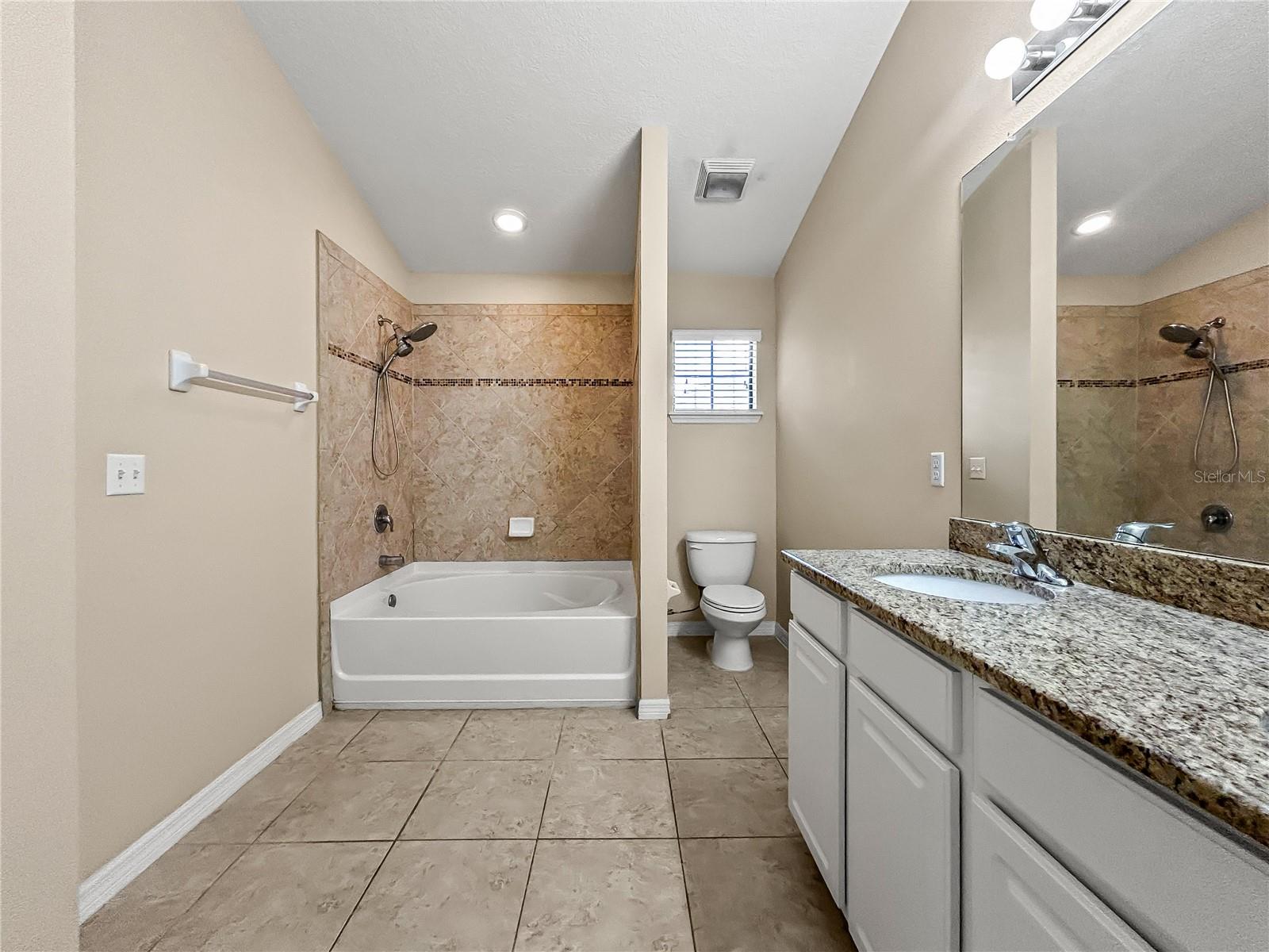 Image 12 of 31 For 16615 Kingletside Court