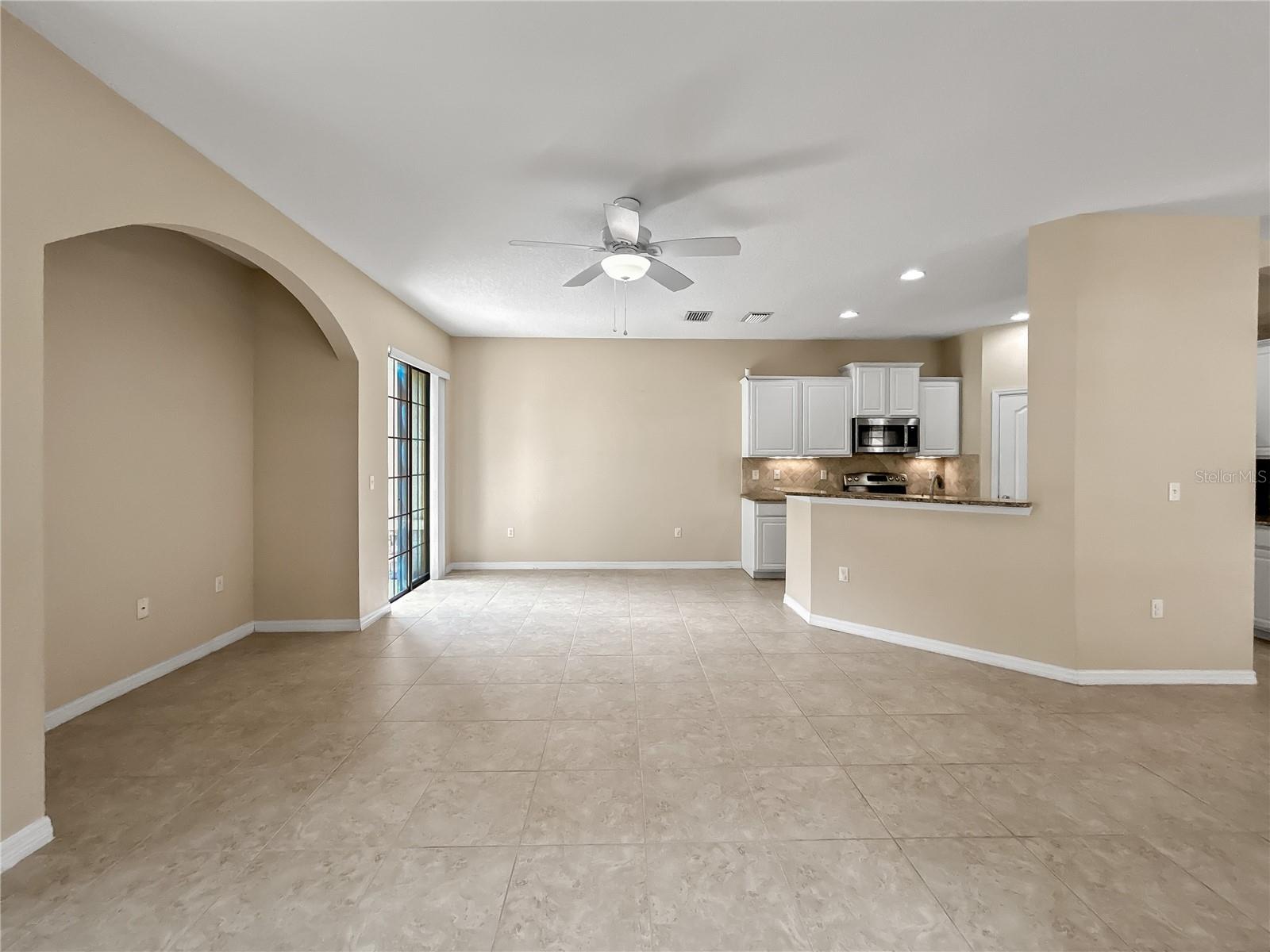 Image 16 of 31 For 16615 Kingletside Court