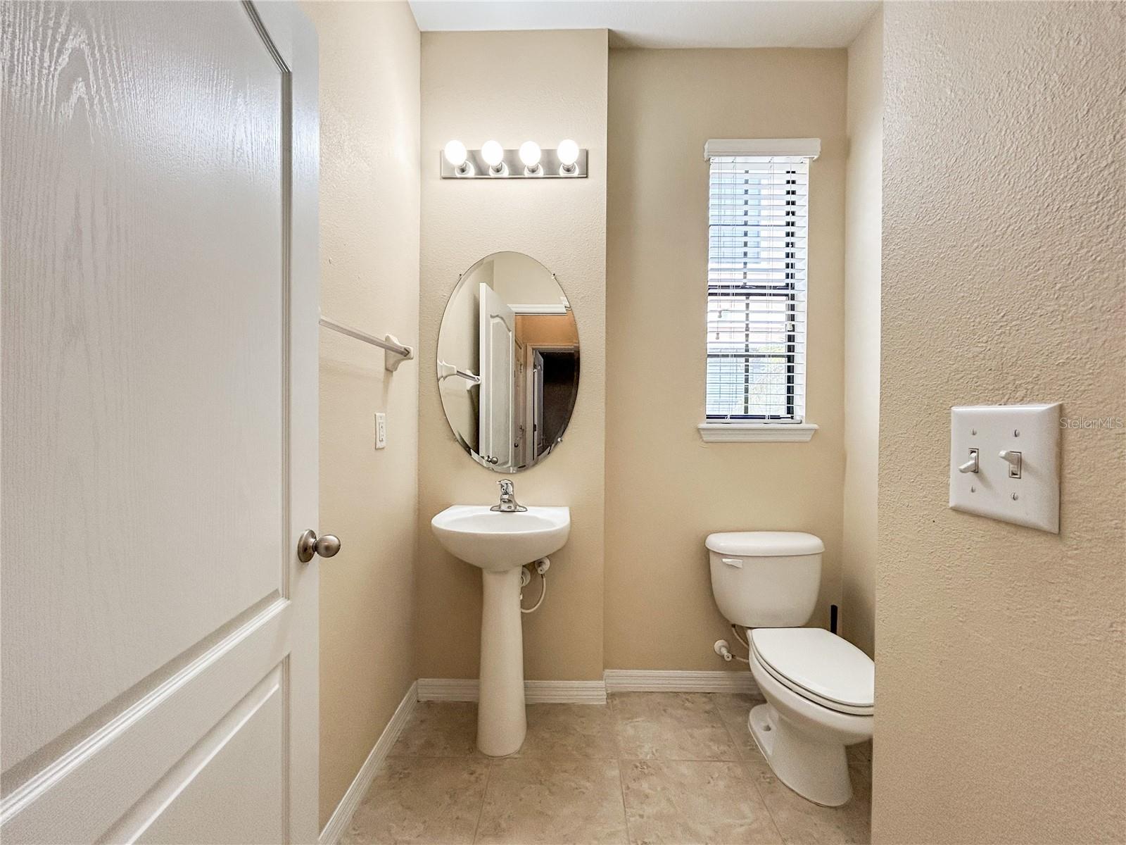 Image 28 of 31 For 16615 Kingletside Court