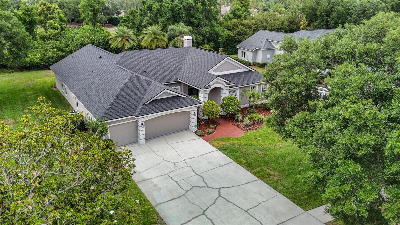 Image 9 of 99 For 19128 Centre Rose Boulevard