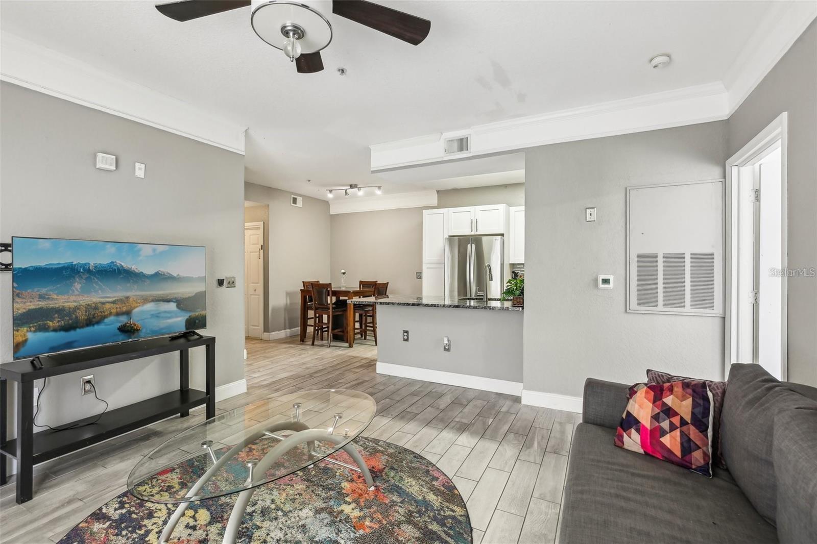 Image 23 of 27 For 17104 Carrington Park Drive 514