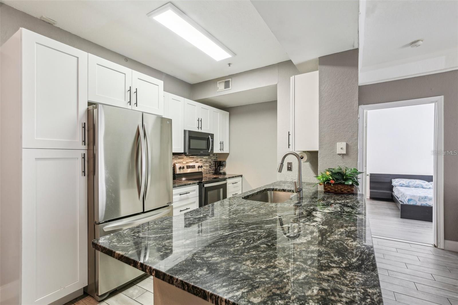 Image 3 of 27 For 17104 Carrington Park Drive 514