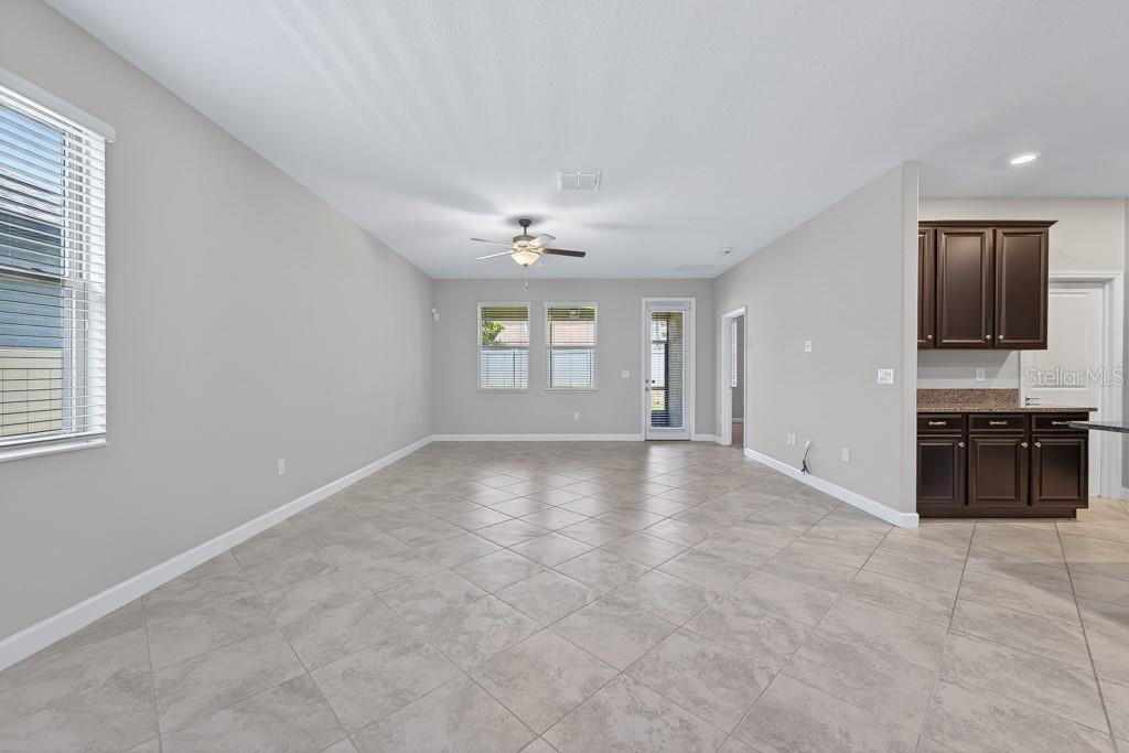 Image 4 of 50 For 9832 Sage Creek Drive