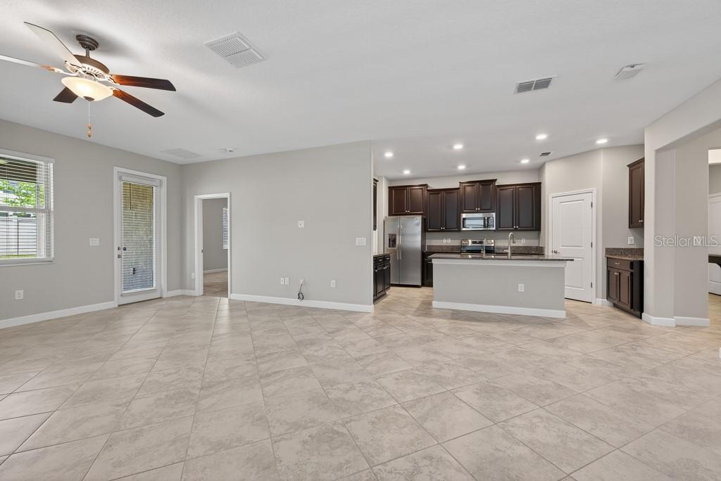 Image 5 of 50 For 9832 Sage Creek Drive