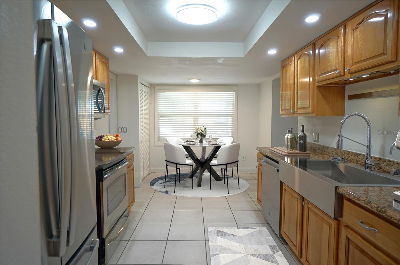 Image 7 of 24 For 5301 Carrollwood Meadows Drive