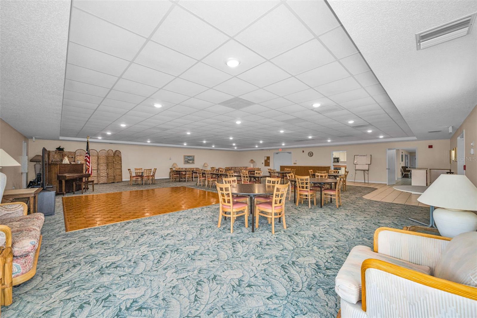 Image 41 of 50 For 5400 Park St. North  303