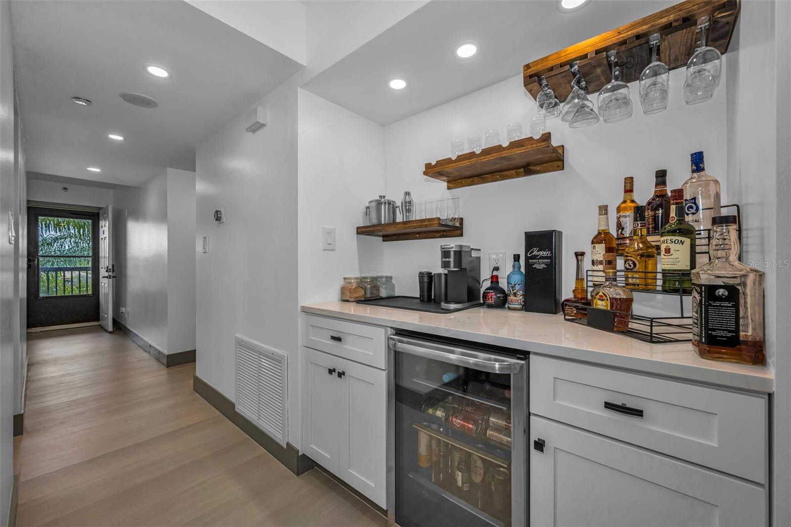 Image 6 of 50 For 5400 Park St. North  303