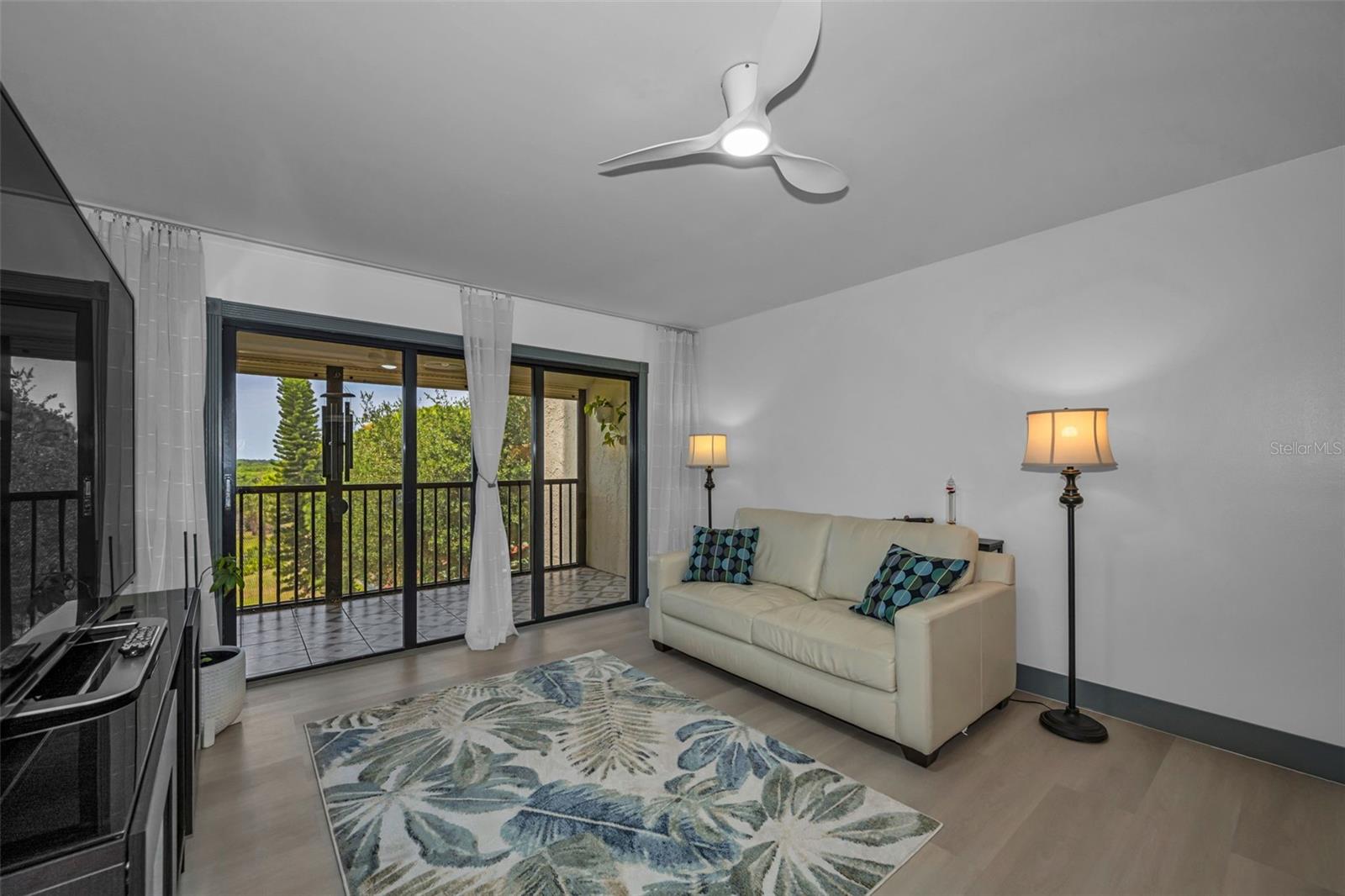 Image 8 of 50 For 5400 Park St. North  303
