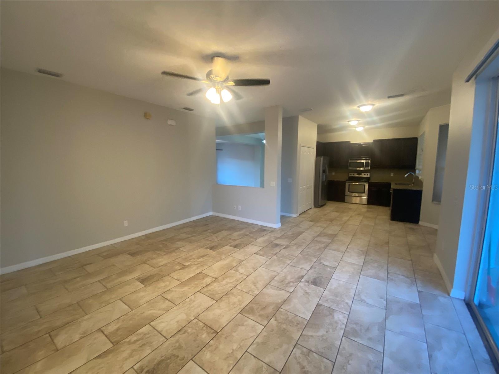 Image 5 of 21 For 1231 Brooke View Drive