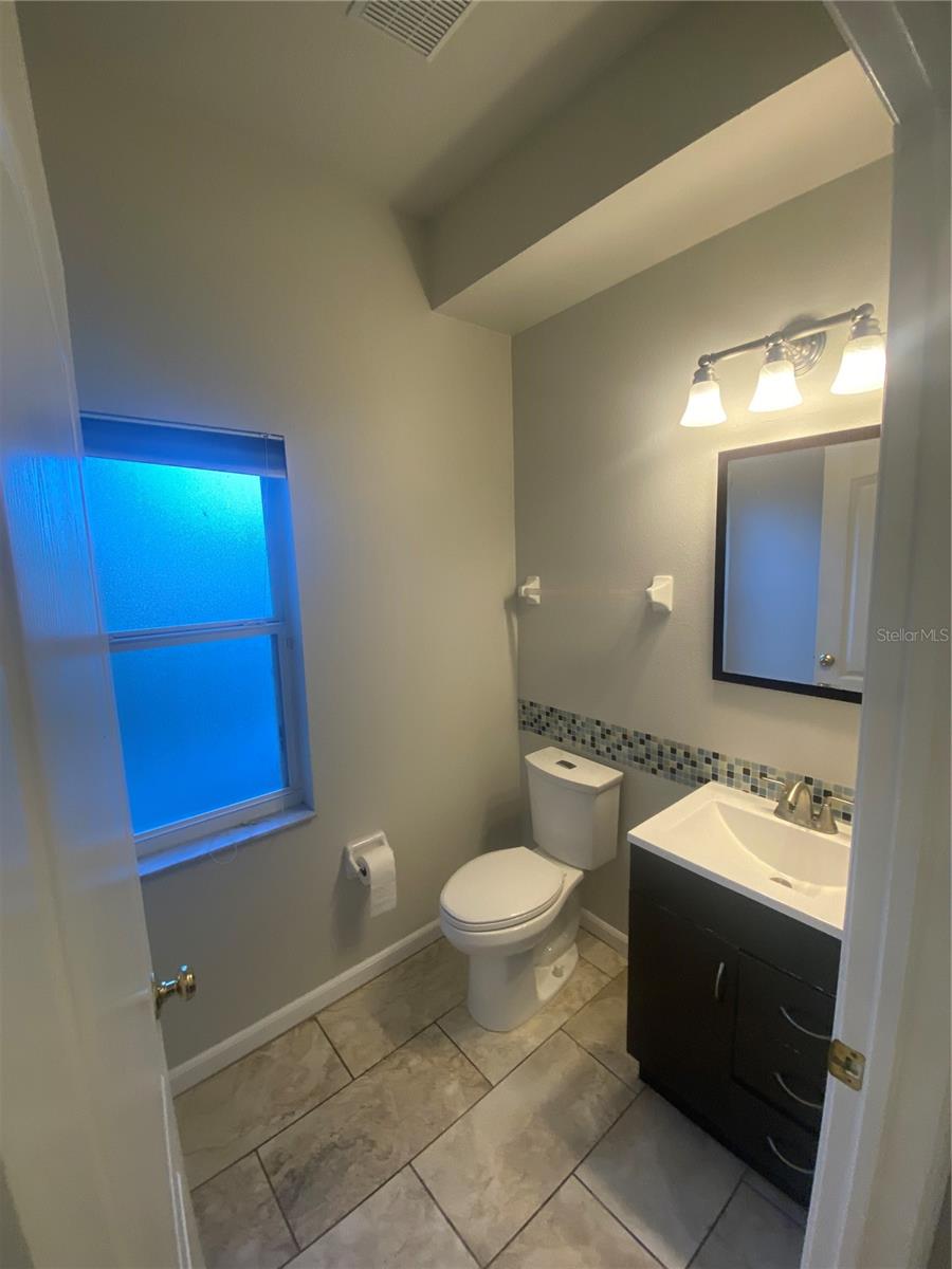 Image 6 of 21 For 1231 Brooke View Drive