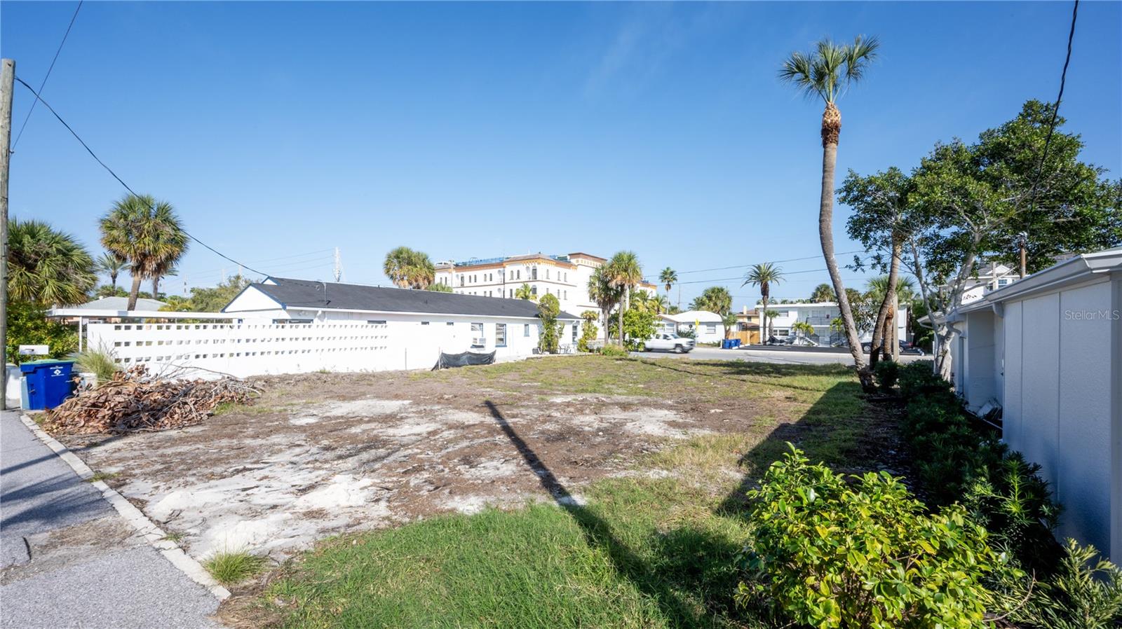 Image 10 of 12 For 3614 Gulf Boulevard