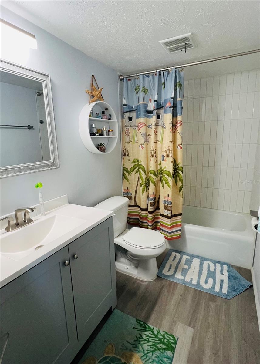 Image 14 of 23 For 1799 Highland Avenue 79