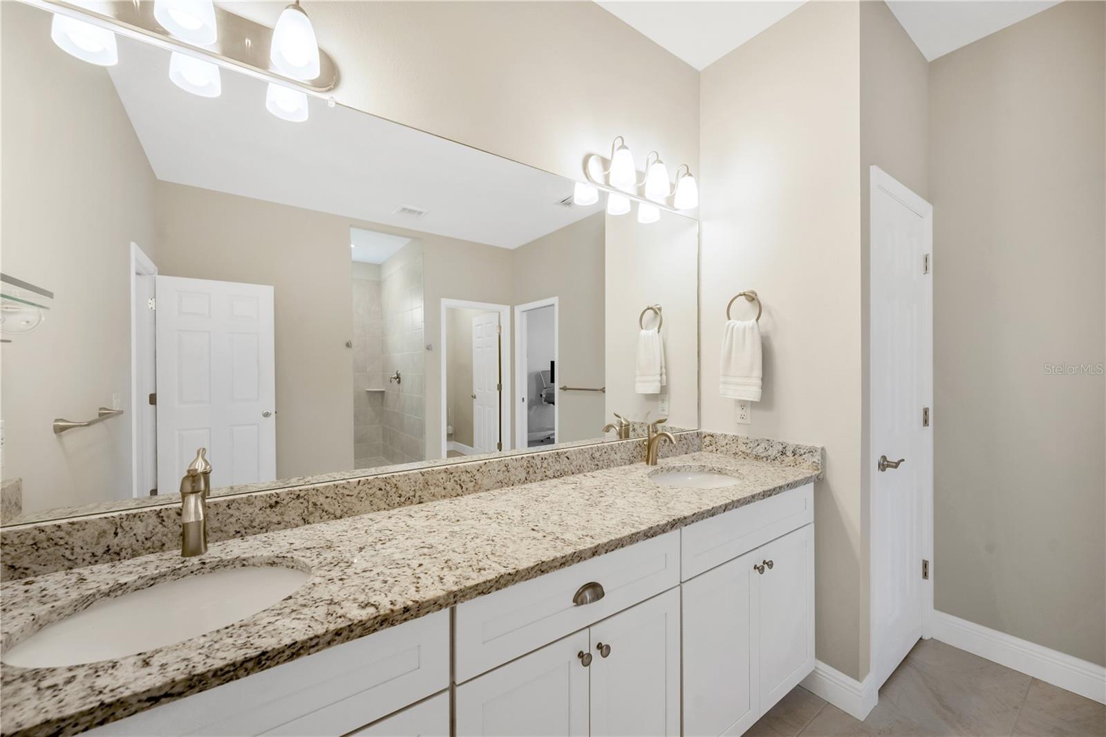 Image 43 of 64 For 10920 Flint Estates Drive
