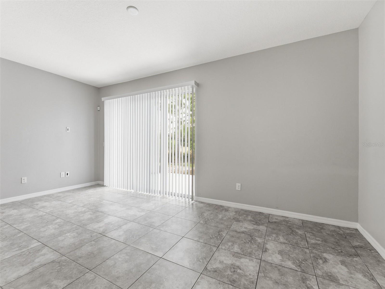 Image 11 of 35 For 7052 Grand Elm Drive