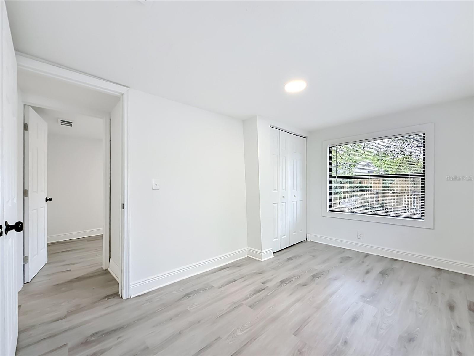 Image 21 of 31 For 8414 20th Street