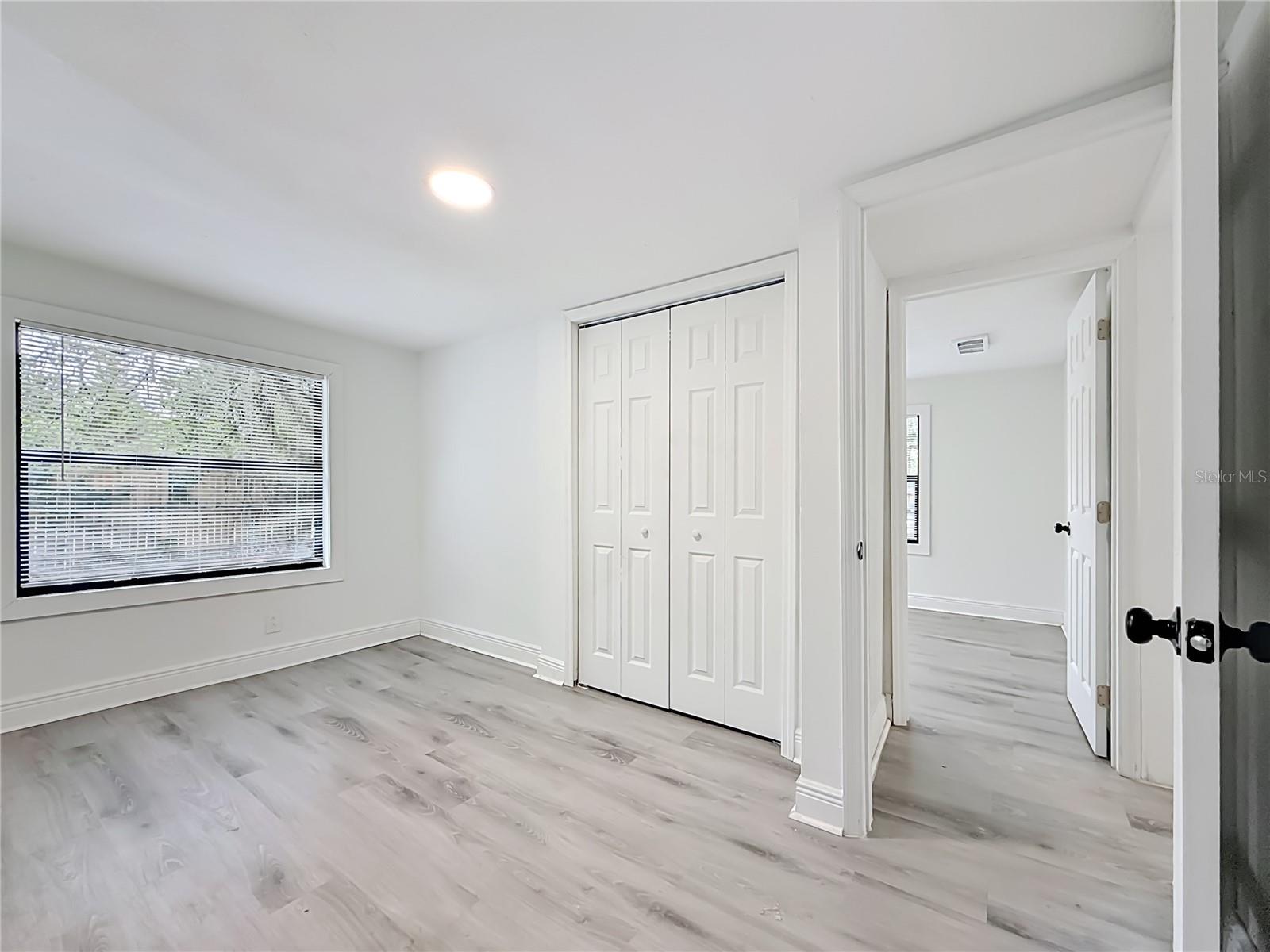Image 23 of 31 For 8414 20th Street