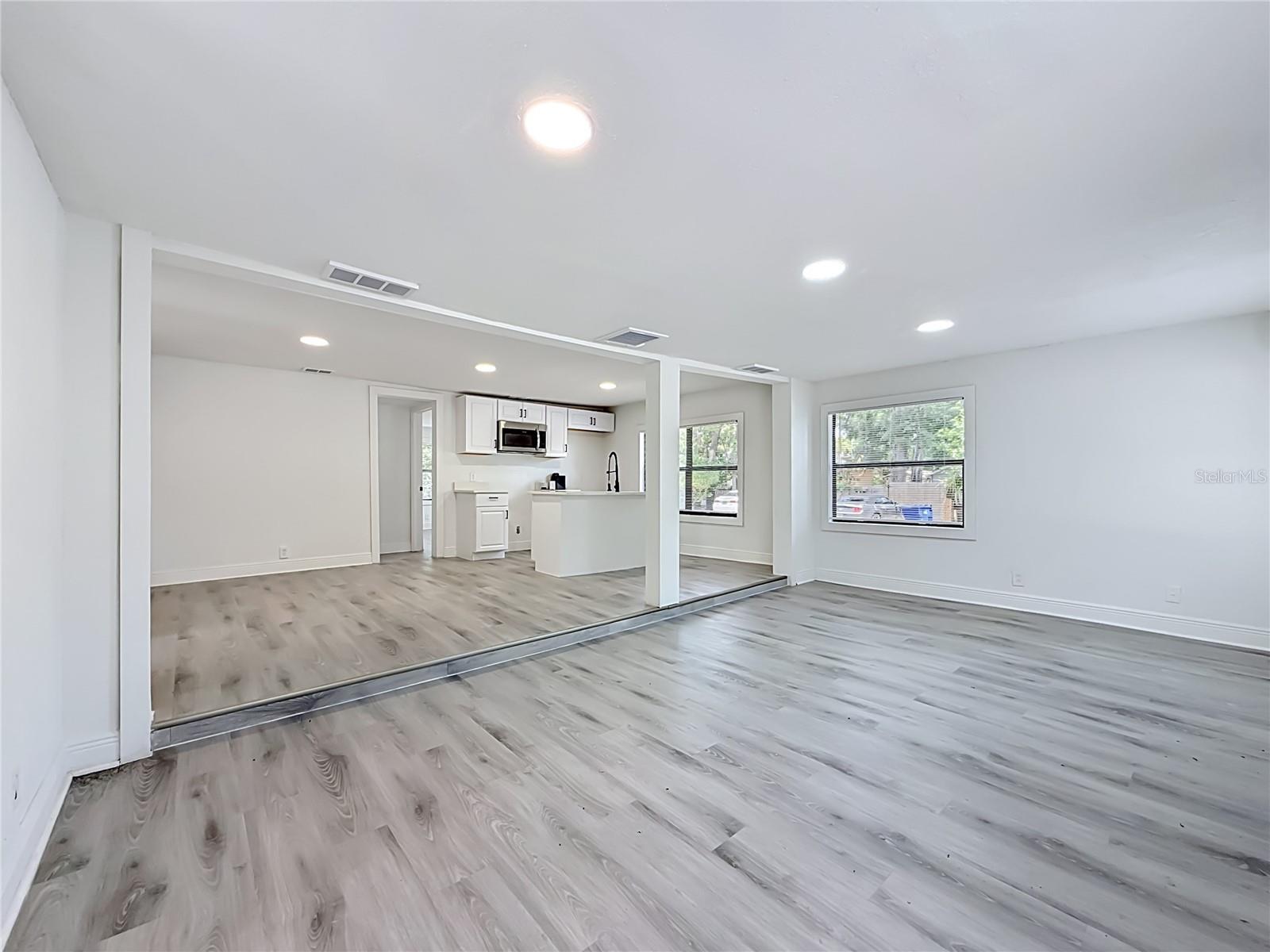 Image 5 of 31 For 8414 20th Street