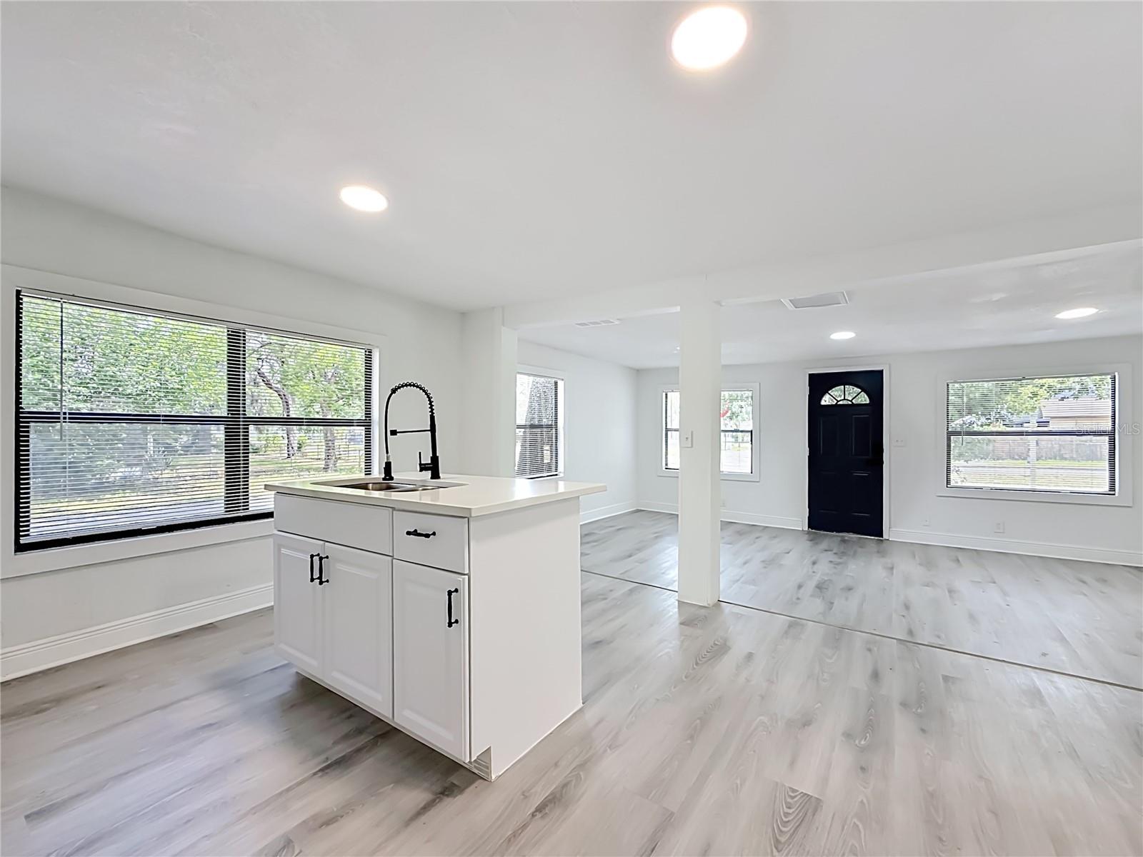 Image 7 of 31 For 8414 20th Street