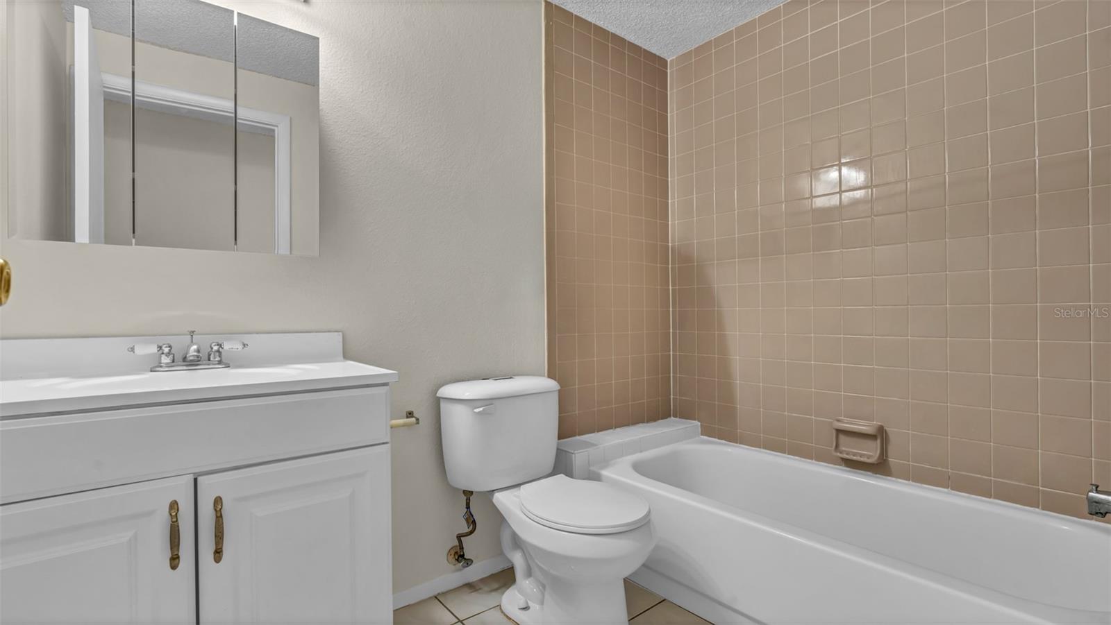 Image 14 of 25 For 122 Loblolly Court C