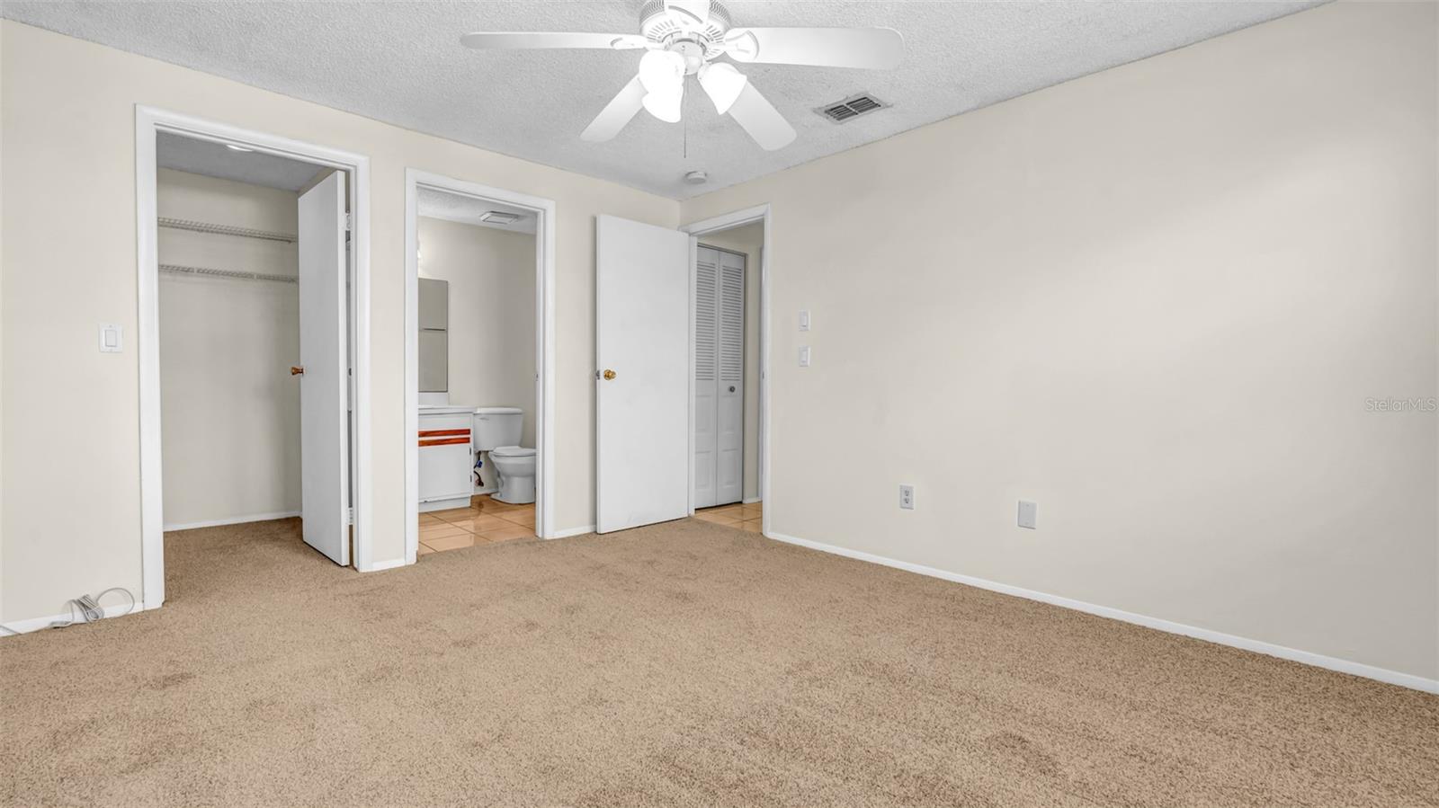 Image 16 of 25 For 122 Loblolly Court C