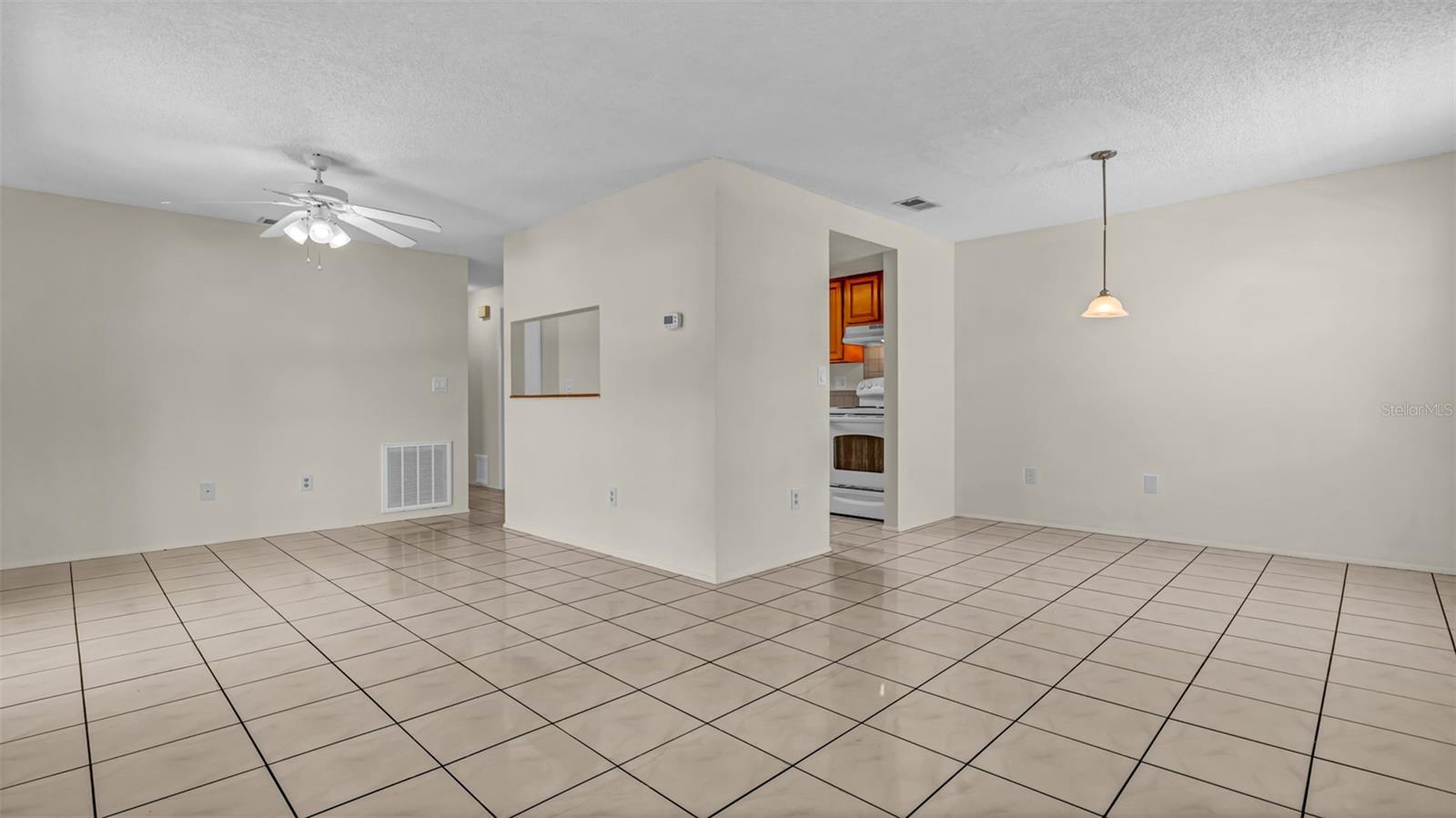 Image 8 of 25 For 122 Loblolly Court C
