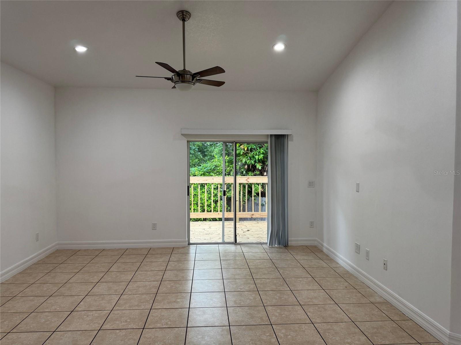Image 18 of 23 For 7202 Glen Avenue