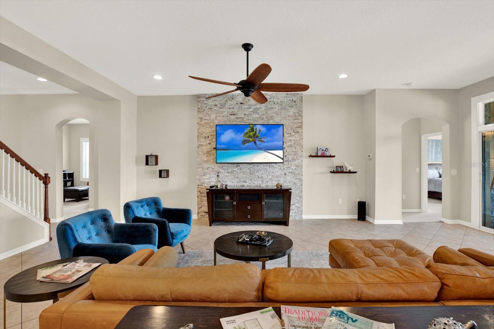 Image 18 of 72 For 7518 Ambleside Drive
