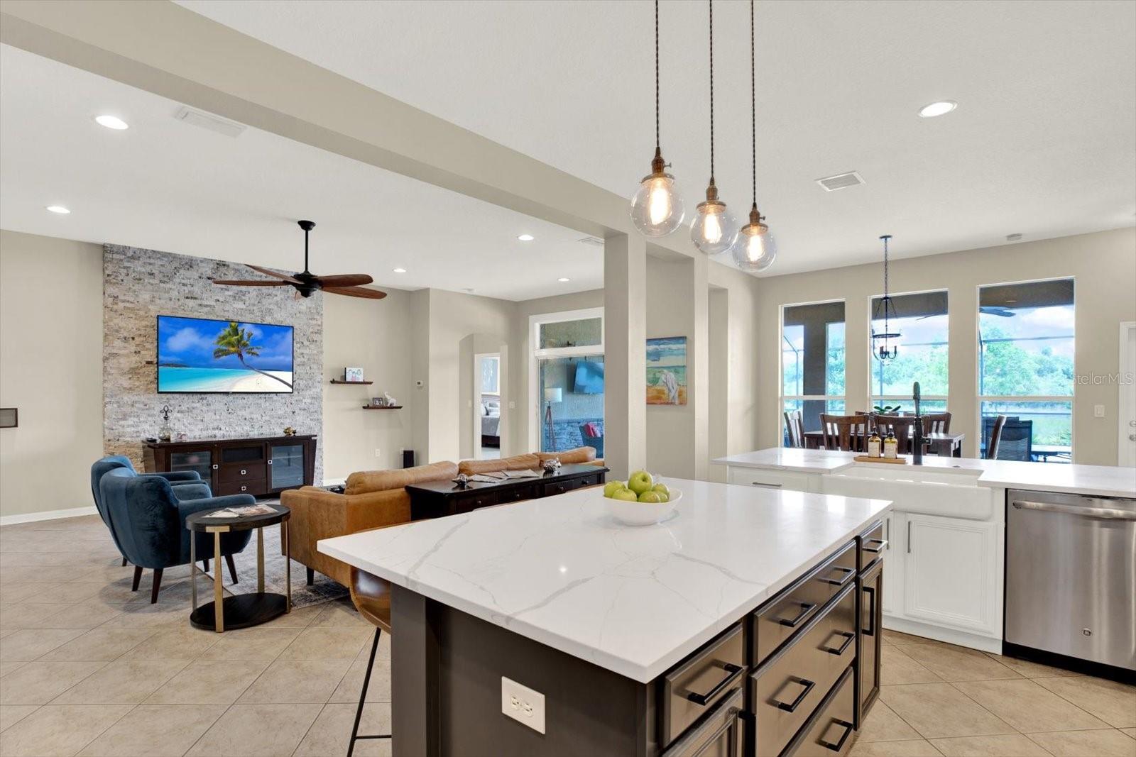 Image 21 of 72 For 7518 Ambleside Drive