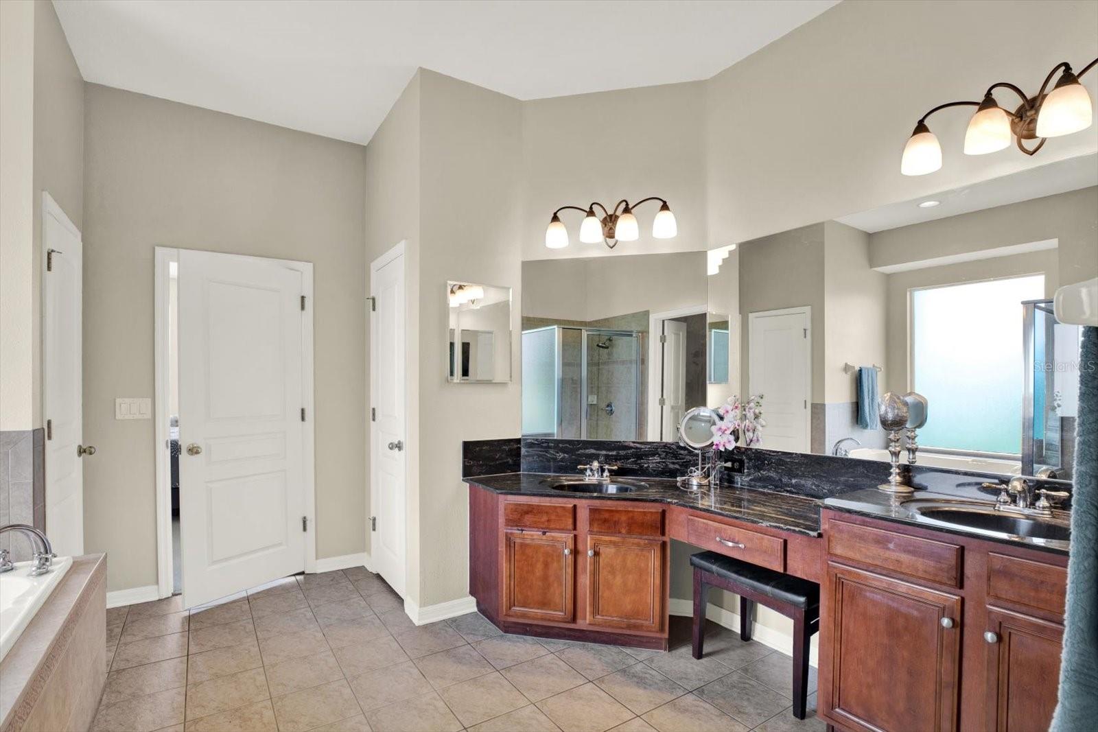 Image 41 of 72 For 7518 Ambleside Drive