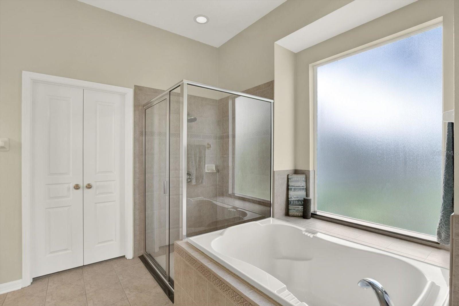 Image 42 of 72 For 7518 Ambleside Drive
