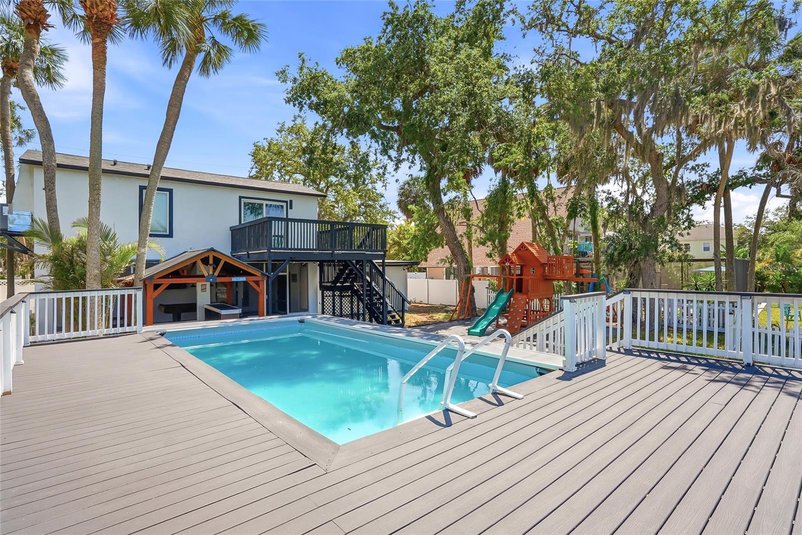 Image 2 of 63 For 5153 Bay Boulevard