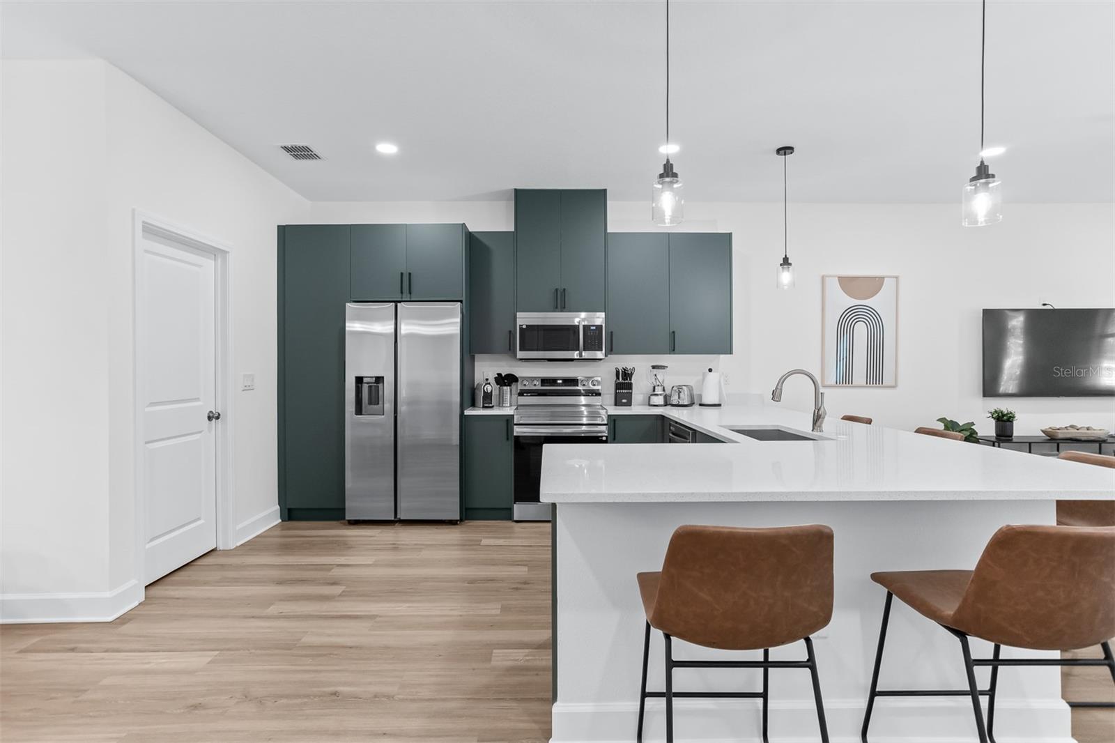 Image 10 of 56 For 11421 & 11423 Weldon Street