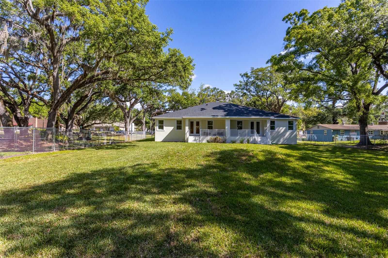 Image 30 of 56 For 11421 & 11423 Weldon Street