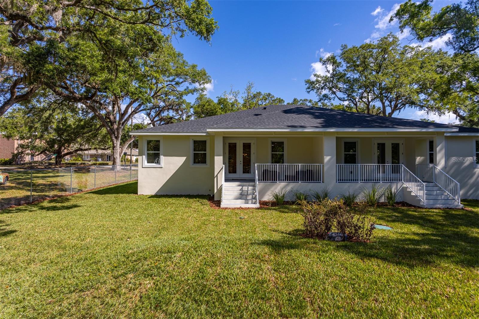 Image 34 of 56 For 11421 & 11423 Weldon Street
