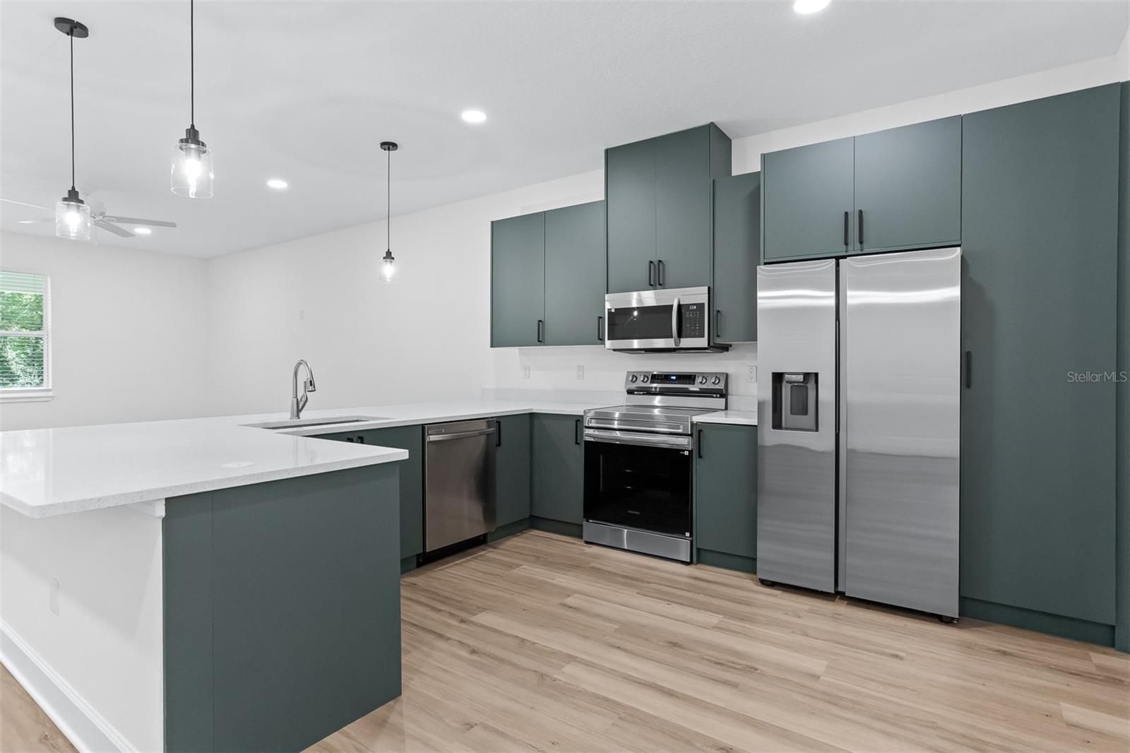Image 53 of 56 For 11421 & 11423 Weldon Street