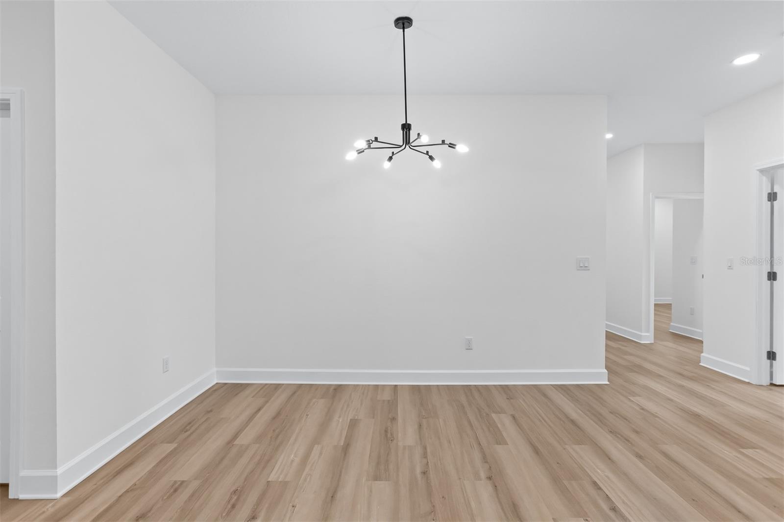 Image 54 of 56 For 11421 & 11423 Weldon Street