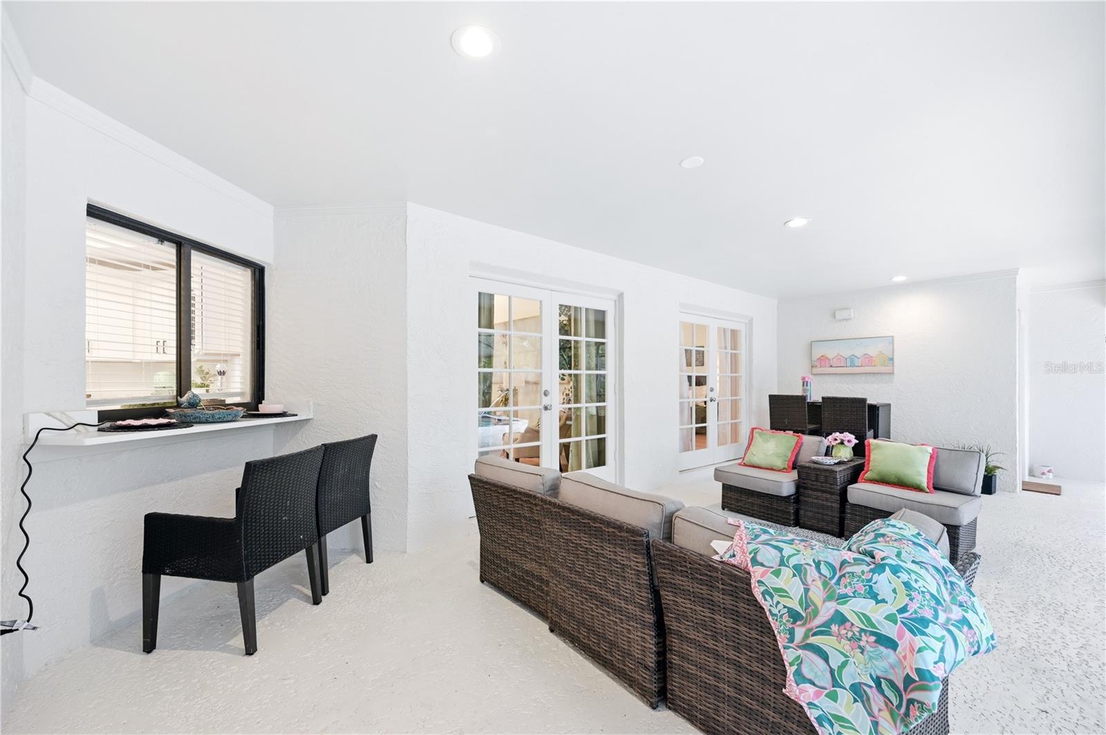 Image 14 of 28 For 14817 Farnham Way