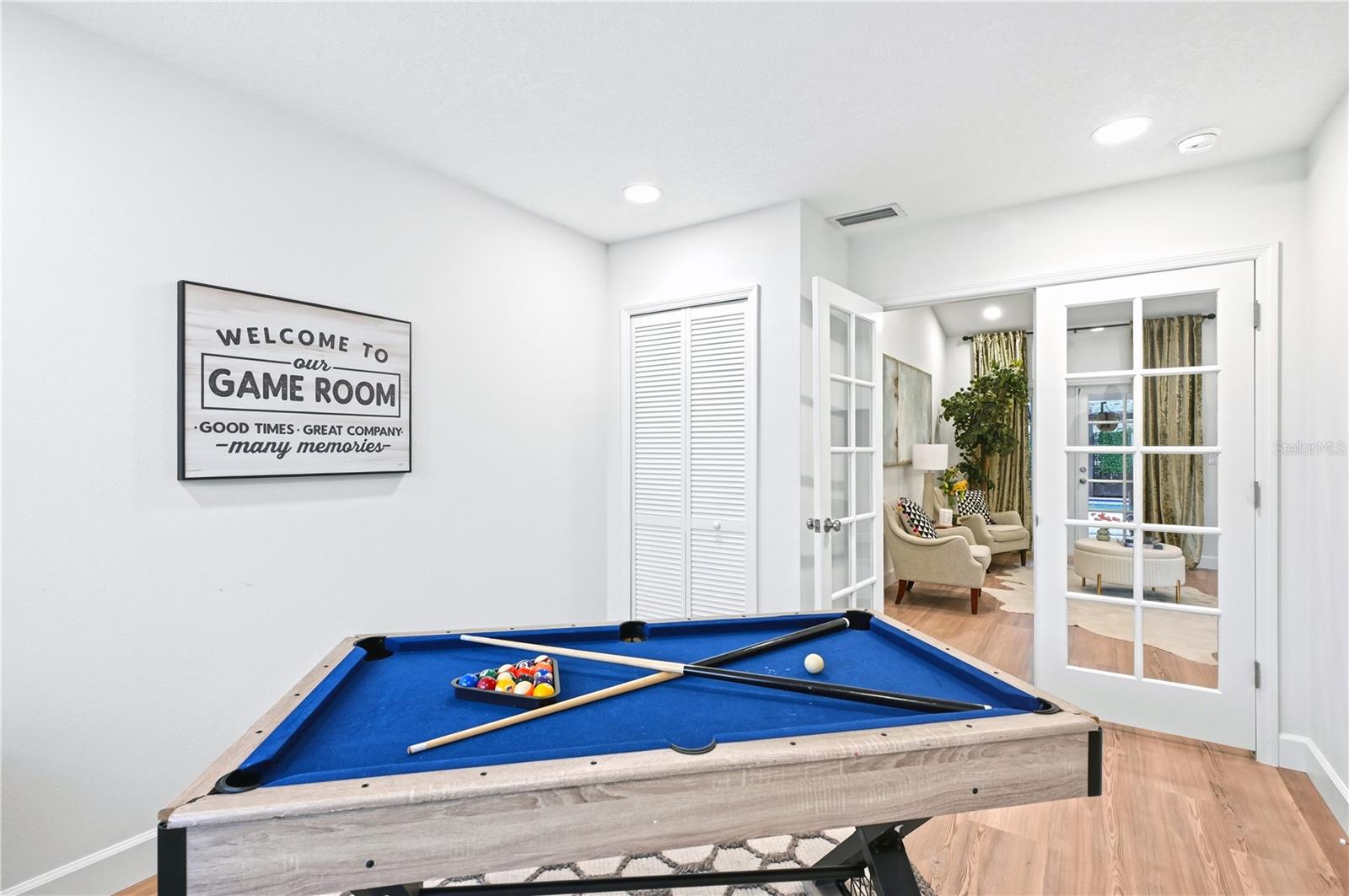 Image 7 of 28 For 14817 Farnham Way