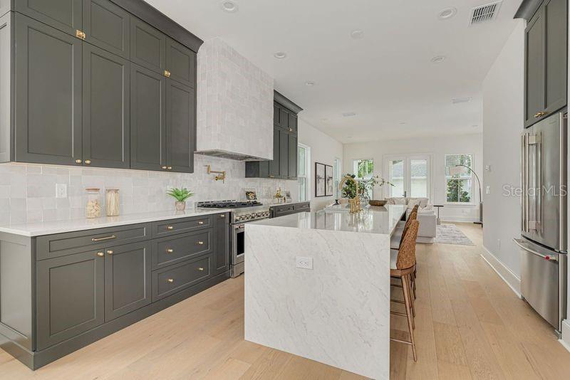Image 10 of 32 For 4029 Haines Road N