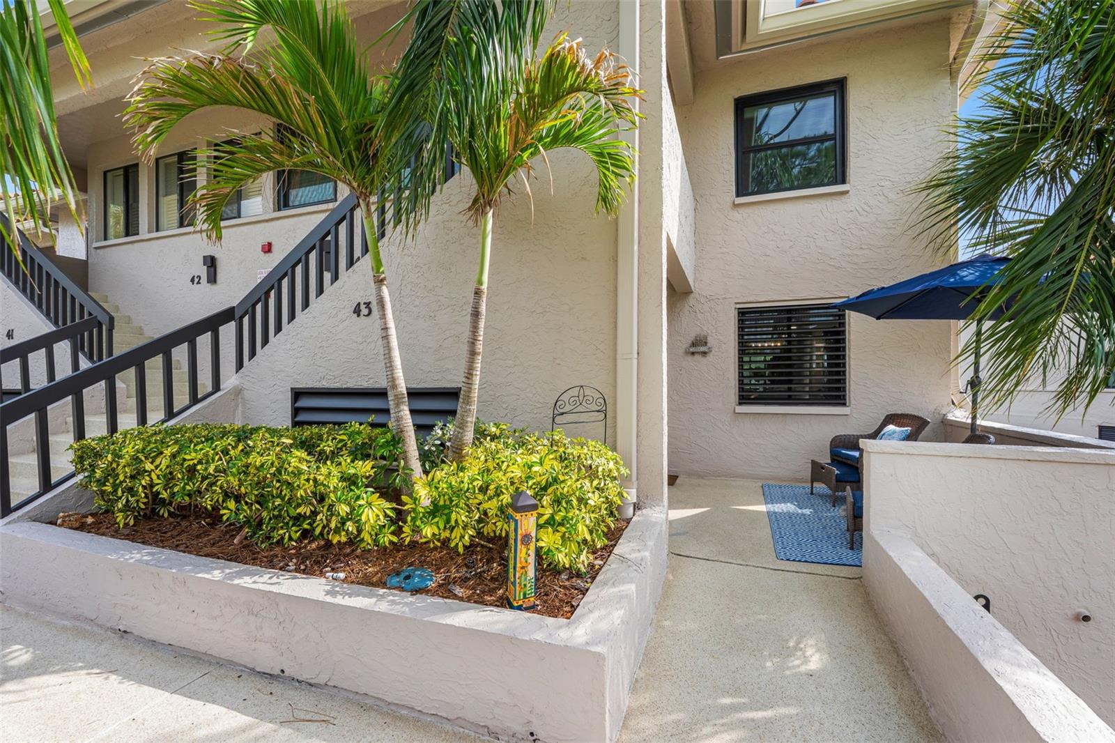 Image 3 of 35 For 1804 Mariner Drive 43